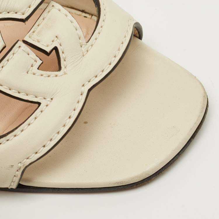 Pre Owned Gucci Interlocking GG Size 39 Cream Leather Slide Sandals
