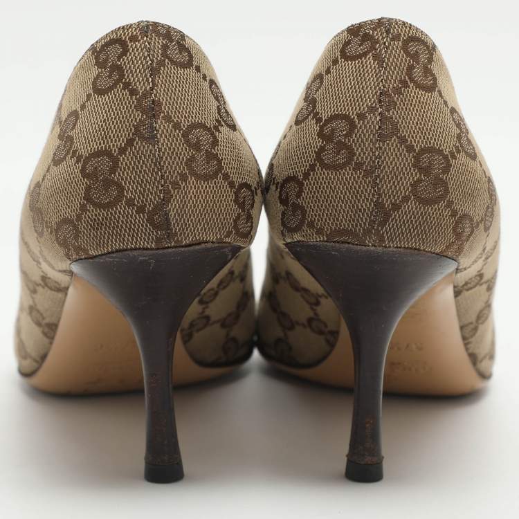 Pre Owned Gucci Interlocking G Size 37.5 Beige Canvas and Leather Pumps
