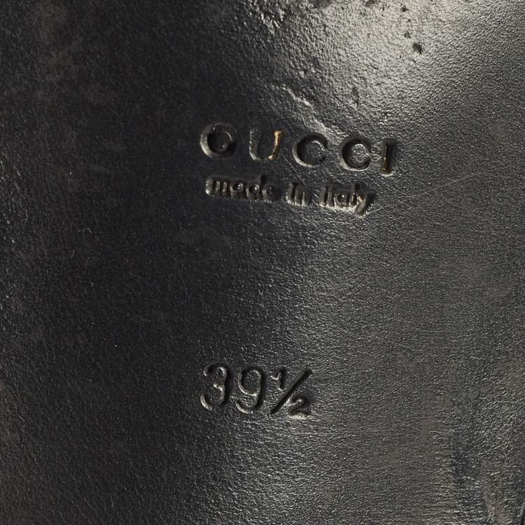 Pre Owned Gucci Cara Size 39.5 Black Leather Logo Embellished Loafers