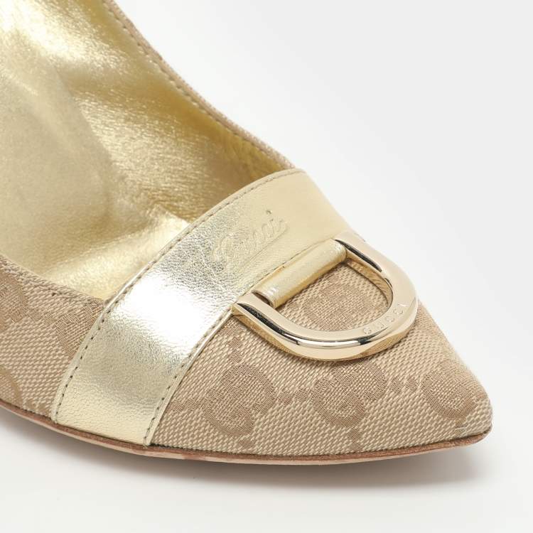 Pre Owned Gucci D Ring Size 35 Beige/Gold Canvas and Leather Pumps