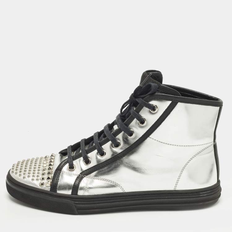 Pre Owned Gucci  Size 37 Silver Leather Studs High Top  Sneakers