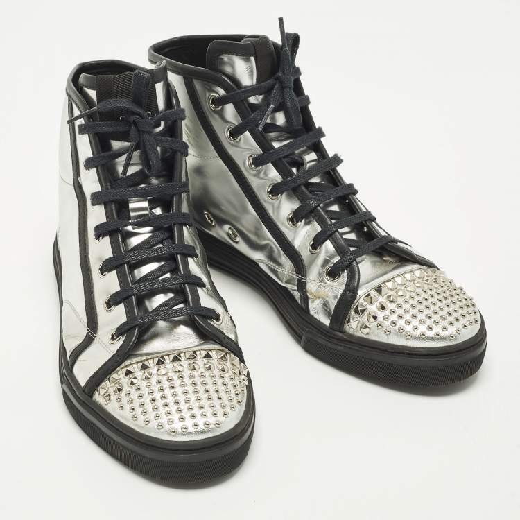 Pre Owned Gucci  Size 37 Silver Leather Studs High Top  Sneakers
