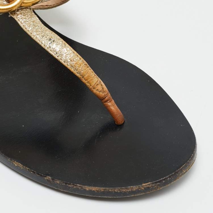 Pre Owned Gucci GG Marmont Size 37 Gold Leather Flat Sandals