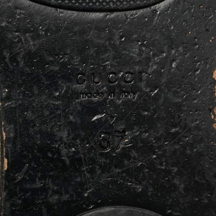 Pre Owned Gucci GG Marmont Size 37 Gold Leather Flat Sandals