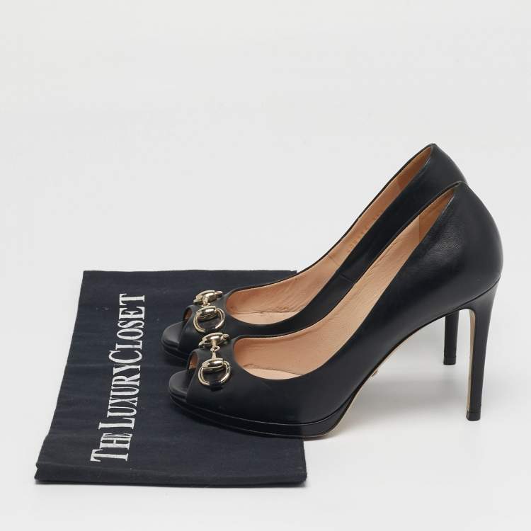 Pre Owned Gucci Size 35.5 Black Leather Horsebit Peep Toe Pumps 