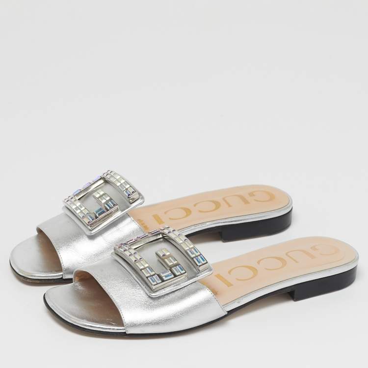 Pre Owned Gucci Madelyn Size 35.5 Silver Leather Flat Slide