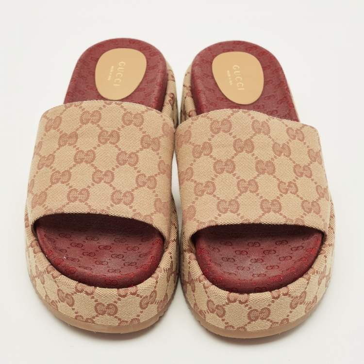 Pre Owned Gucci Size 42 Beige GG Monogram Canvas Slide Sandals