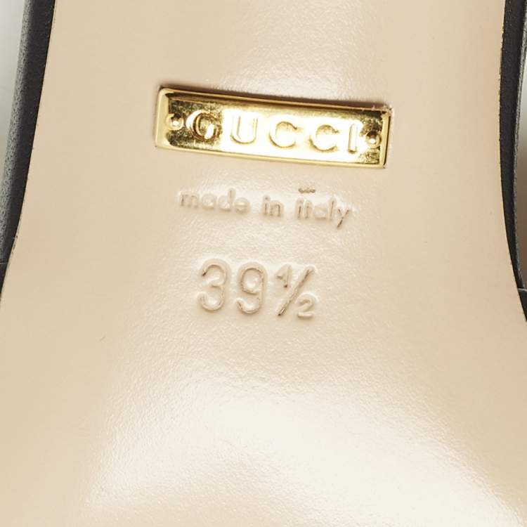 Pre Owned Gucci GG Marmont  Size 39.5 Black Quilted Leather Slide Sandals