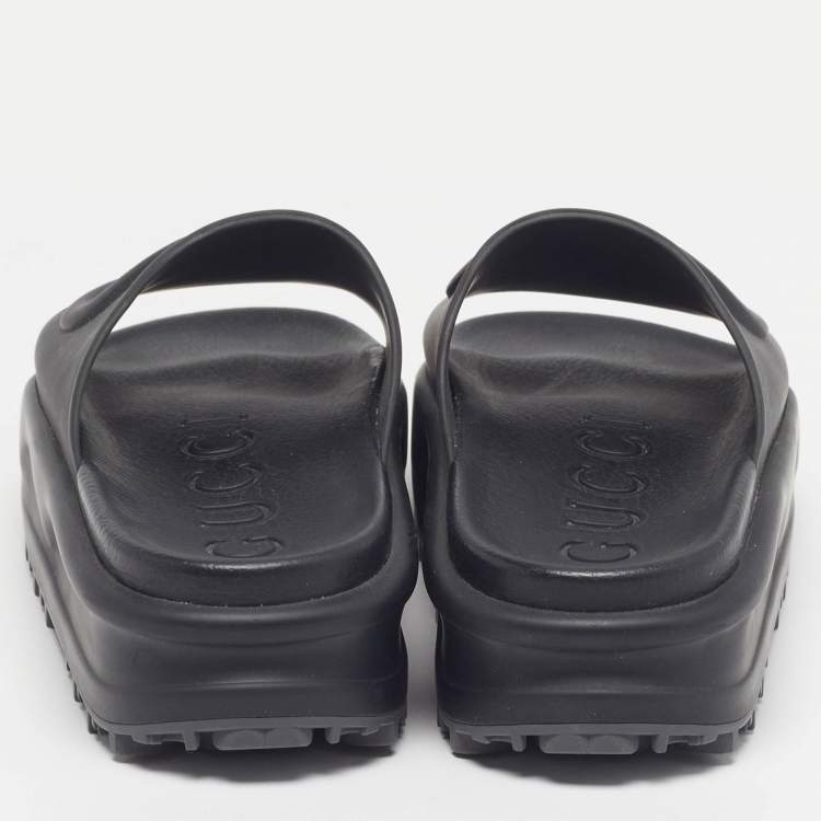 Pre Owned Gucci Interlocking G Size 35 Black Rubber Pool Slide