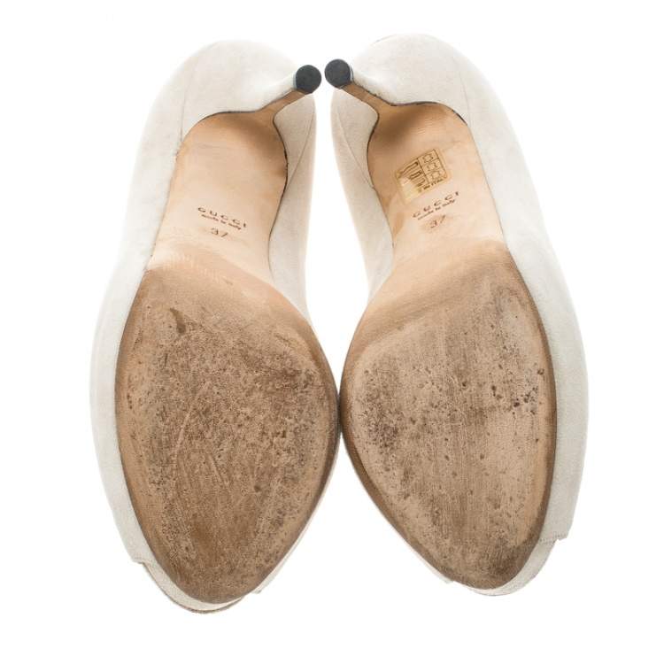 Pre Owned Gucci Beige Suede Sofia Peep Toe Platform Pumps Size 37