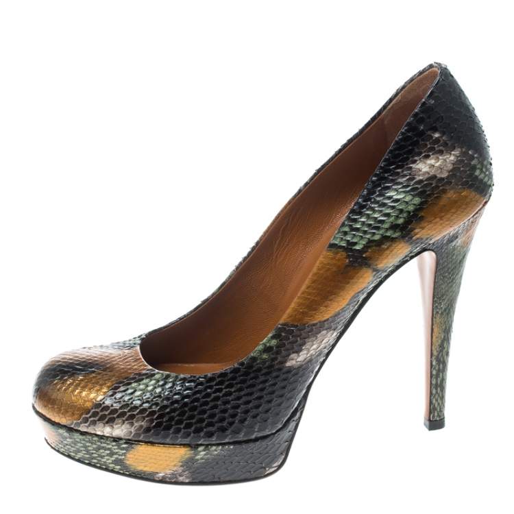 Pre Owned Gucci Multicolor Python Betty Platform Pumps Size 37
