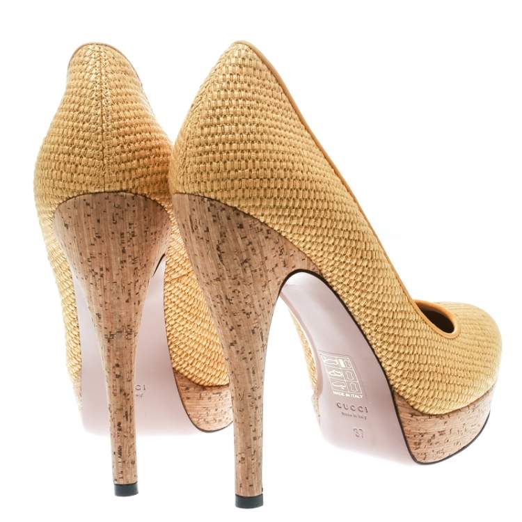 Pre Owned Gucci Yellow Woven Jute Bumblebee Cork Platform Pumps Size 37