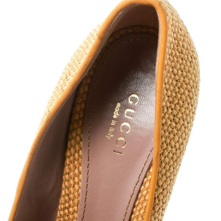 Pre Owned Gucci Yellow Woven Jute Bumblebee Cork Platform Pumps Size 37