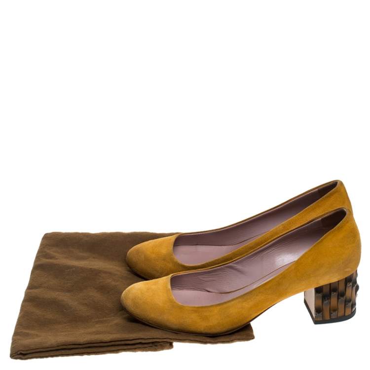 Pre Owned Gucci Yellow Suede Dahlia Bamboo Heel Pumps Size 36.5