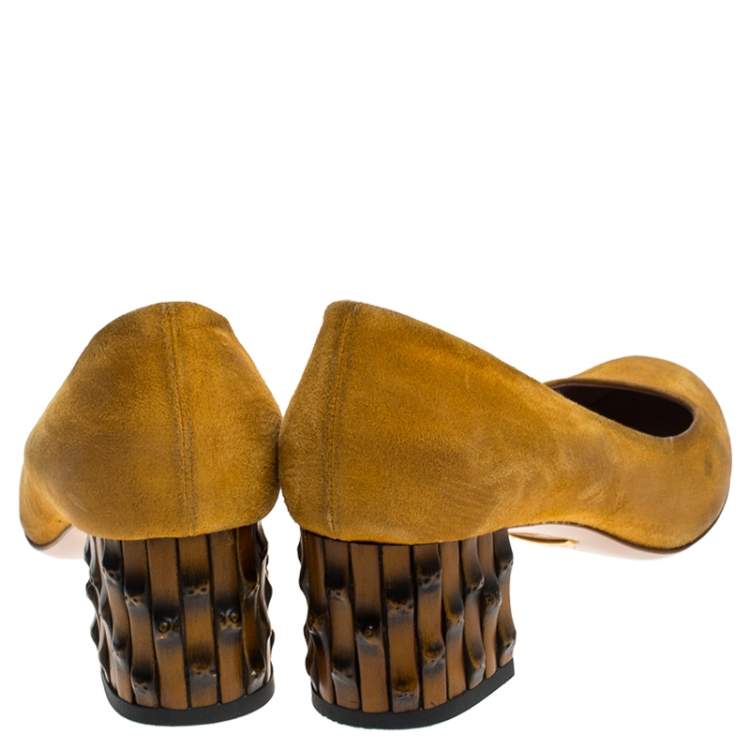 Pre Owned Gucci Yellow Suede Dahlia Bamboo Heel Pumps Size 36.5