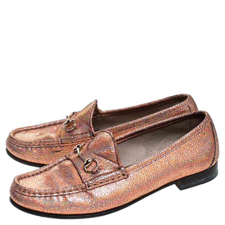 مملوكة مسبقًا Gucci Metallic Bronze Textured Leather Horsebit Slip On Loafers Size 36.5
