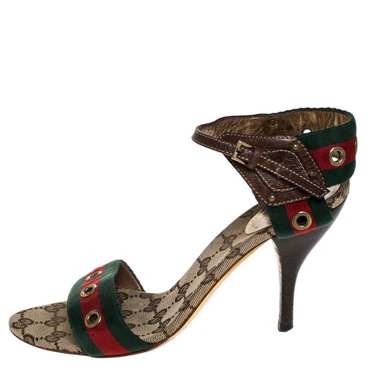 Gucci red and deals green sandals