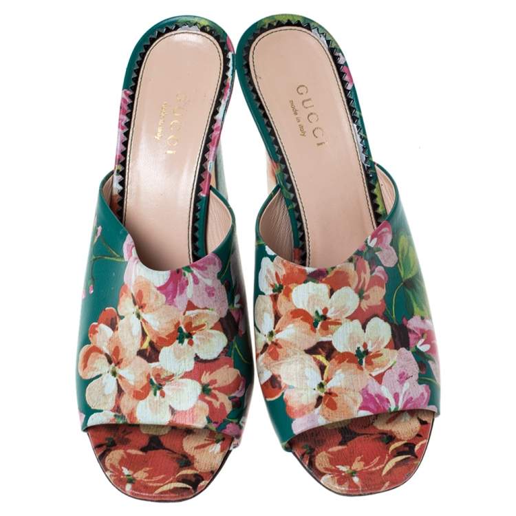 gucci bloom mules