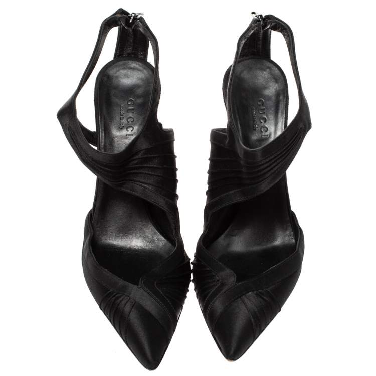 Pre Owned Gucci Black Pleated Satin Pointed Toe Sandals Size 35
