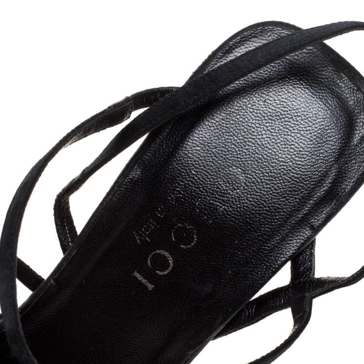 Pre Owned Gucci Black Satin Strappy Pointed Toe Sandals Size 35.5