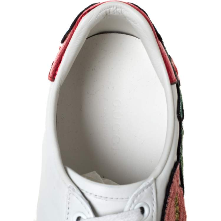 مملوكة مسبقًا Gucci White Floral Embroidered Leather Ace Low Top Sneakers Size 38.5