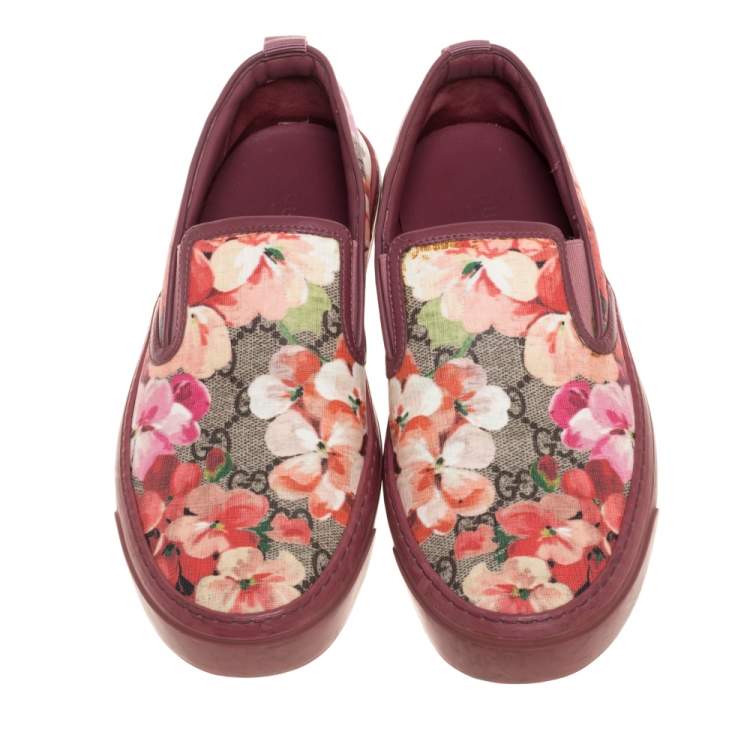Pre Owned Gucci Multicolor GG Supreme Blooms Printed Canvas Slip On Sneakers Size 37