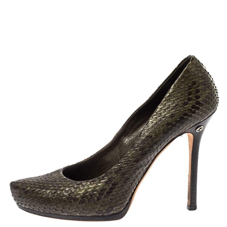 Pre Owned Gucci Green Python Leather Platform Pumps Size 40