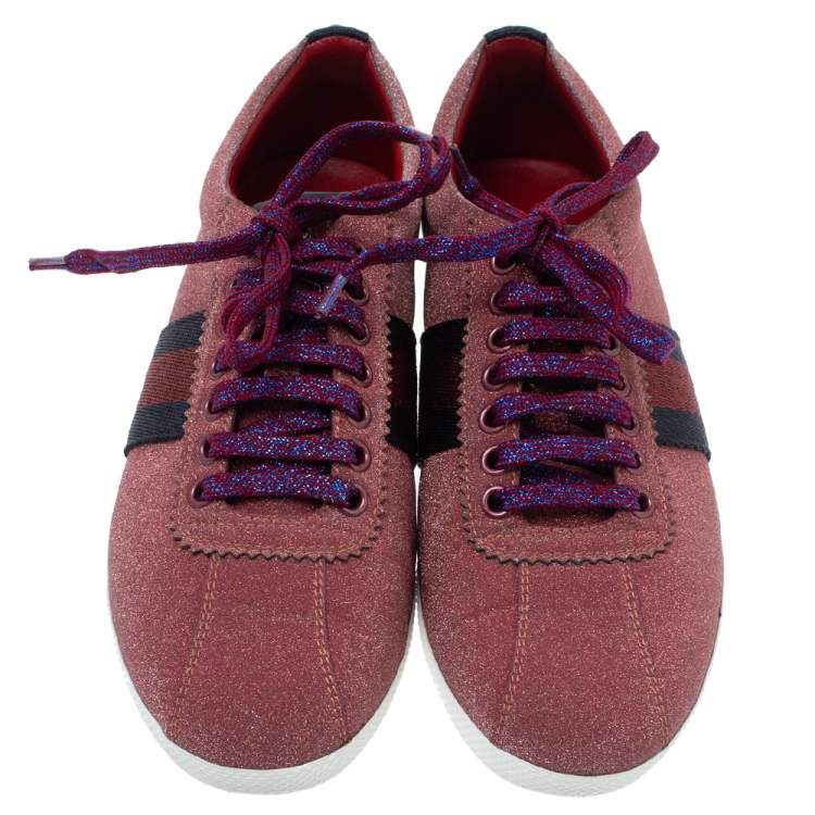مملوكة مسبقًا Gucci Pink Glitter Bambi Web Studded Sneakers Size 37