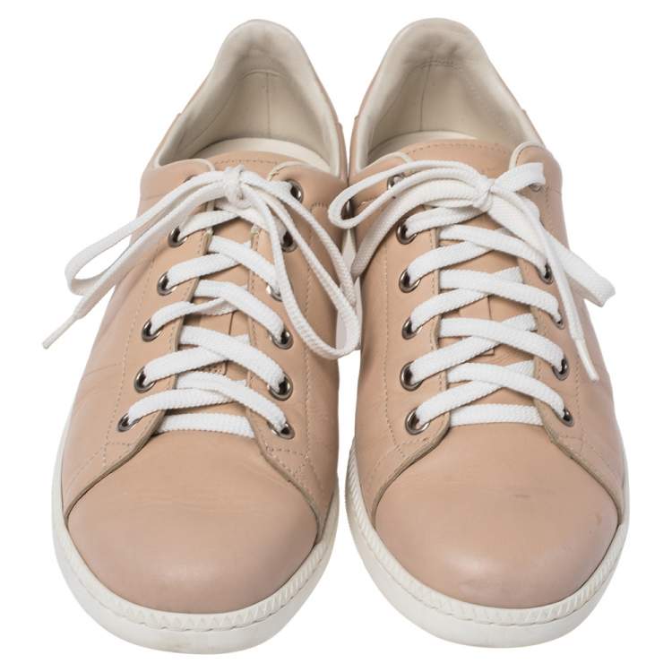 Pre Owned Gucci Beige Low Top Lace Sneakers Size 37.5
