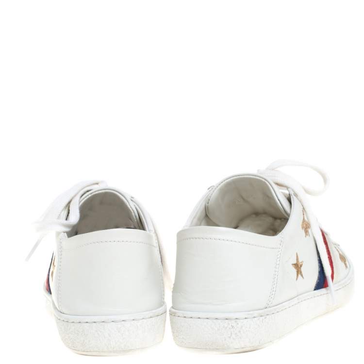 مملوكة مسبقًا Gucci White Leather Ace Bees and Stars Embroidered Low Top Sneakers Size 35.5