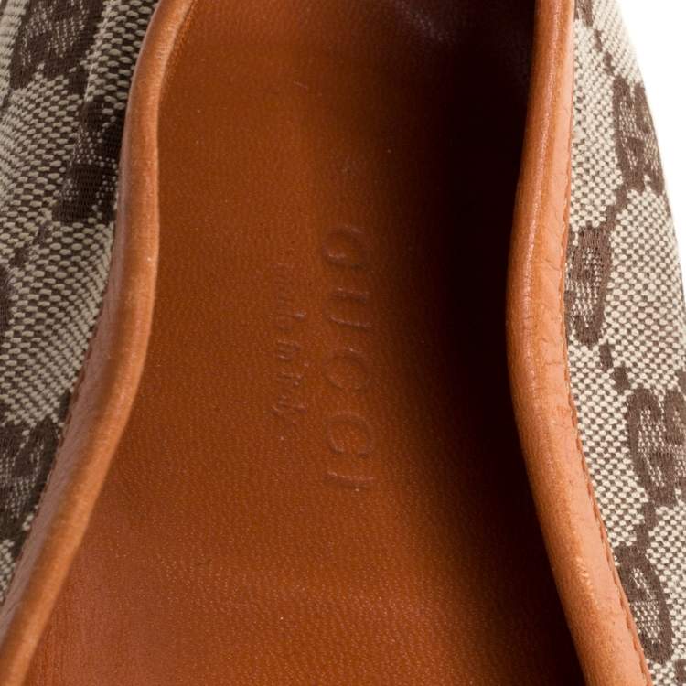 Pre Owned Gucci Orange/Beige GG Canvas and Leather Vintage Loafers Size 39