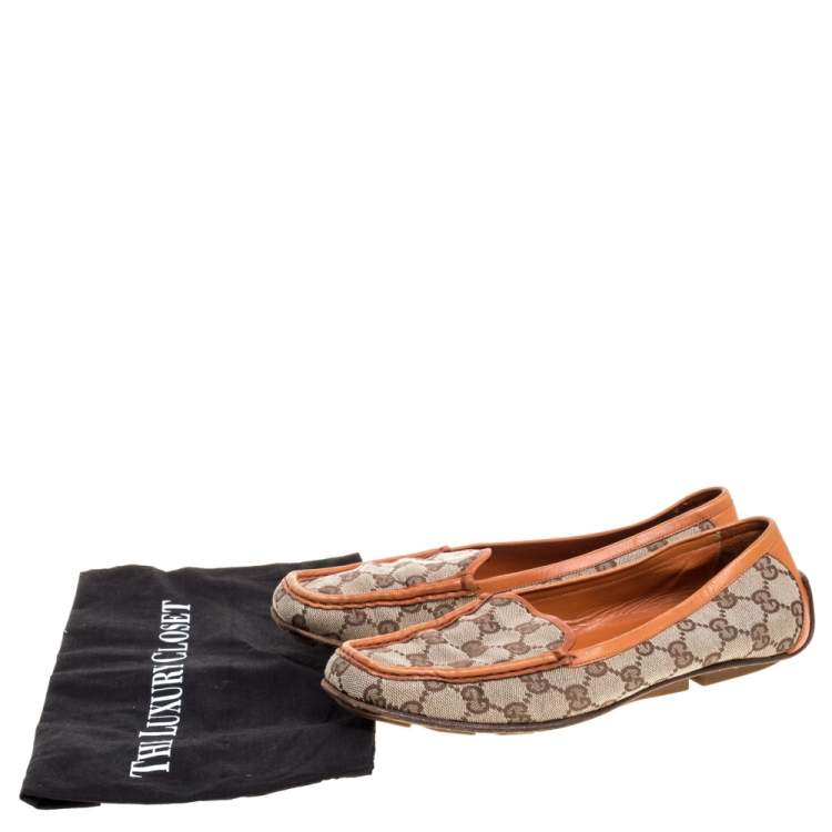 Pre Owned Gucci Orange/Beige GG Canvas and Leather Vintage Loafers Size 39