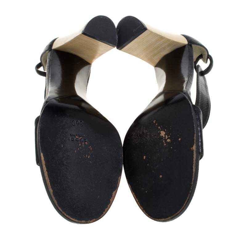 Pre Owned Gucci Vintage Black Snakeskin Ankle Cuff Open Toe Sandals Size 36
