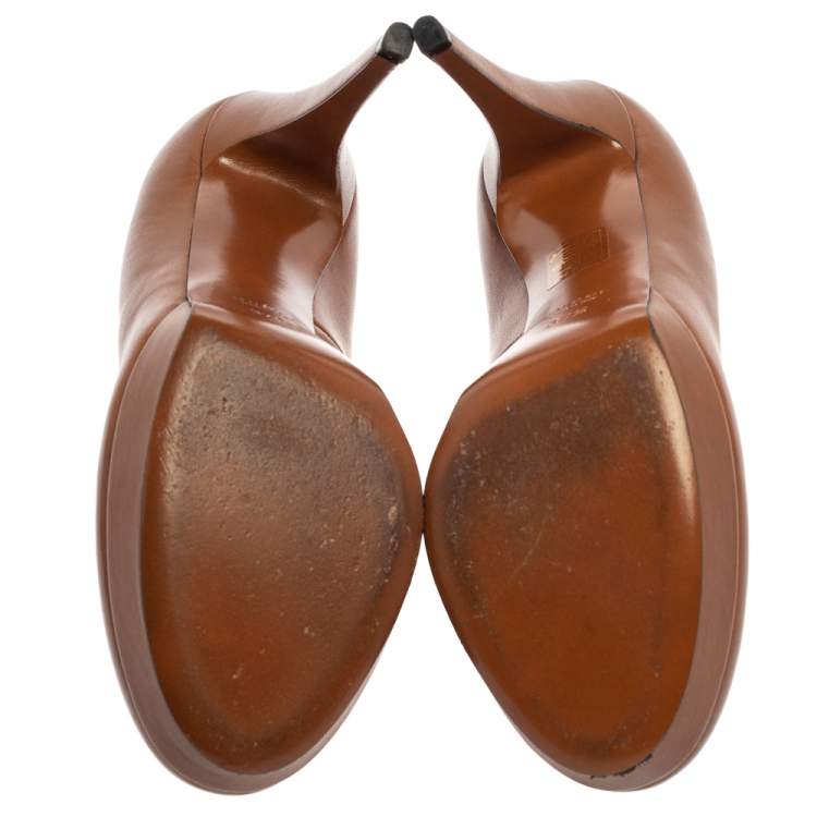 Pre Owned Gucci Brown Leather Betty Platform Pumps Size 37.5