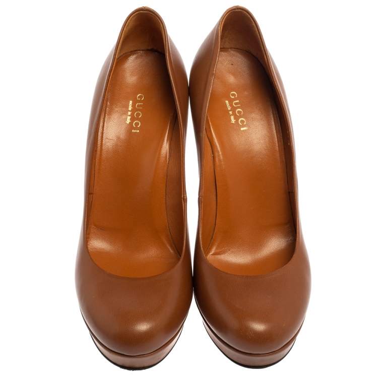 Pre Owned Gucci Brown Leather Betty Platform Pumps Size 37.5
