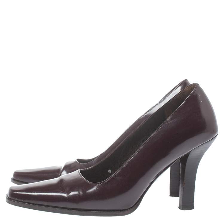 Pre Owned Gucci Vintage Burgundy Leather Slip On Pumps Size 36.5