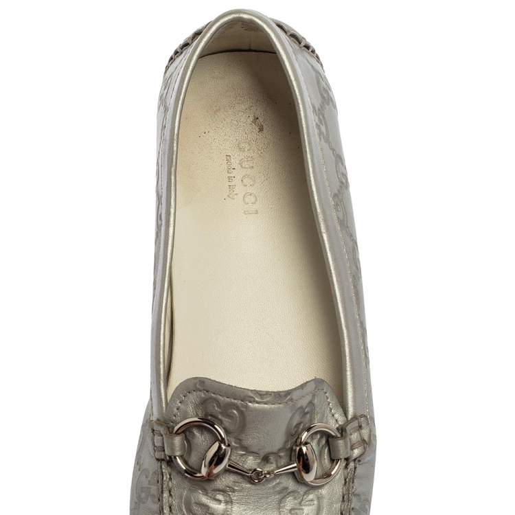 Pre Owned Gucci Silver Guccissima Leather Horsebit Driving Loafers Size 37