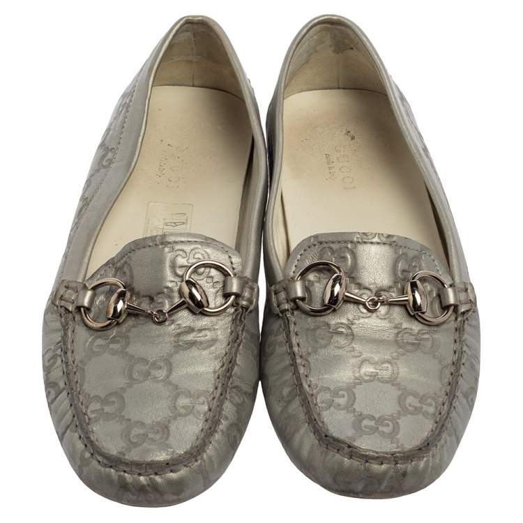 Pre Owned Gucci Silver Guccissima Leather Horsebit Driving Loafers Size 37