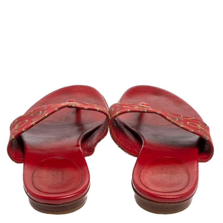 Pre Owned Gucci Red Canvas And Leather Thong Flats Sandals Size 36.5