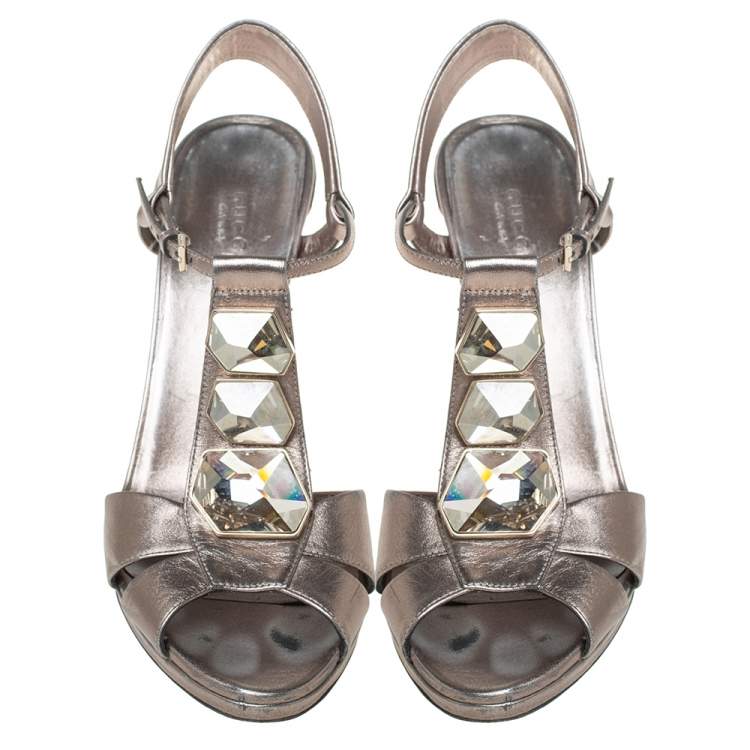 Pre Owned Gucci Metallic Grey Leather Crystal Embellished T Strap Sandals Size 39