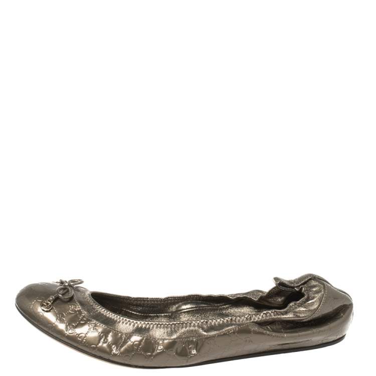 Gucci Metallic Olive Green Guccissima Leather Scrunch Ballet Flats