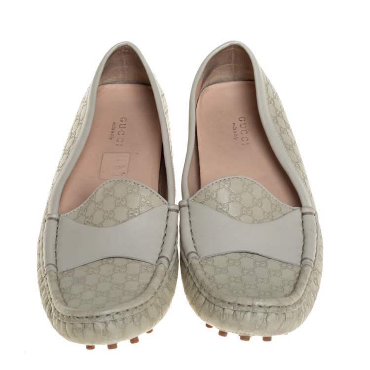 Pre Owned Gucci Cream Microguccissima Leather Loafers Size 37.5