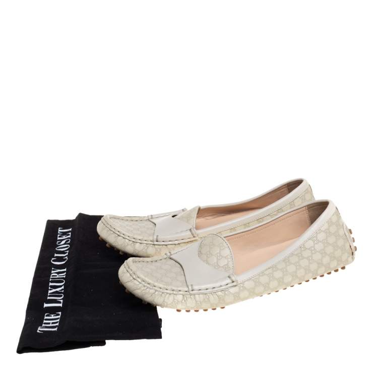 Pre Owned Gucci Cream Microguccissima Leather Loafers Size 37.5
