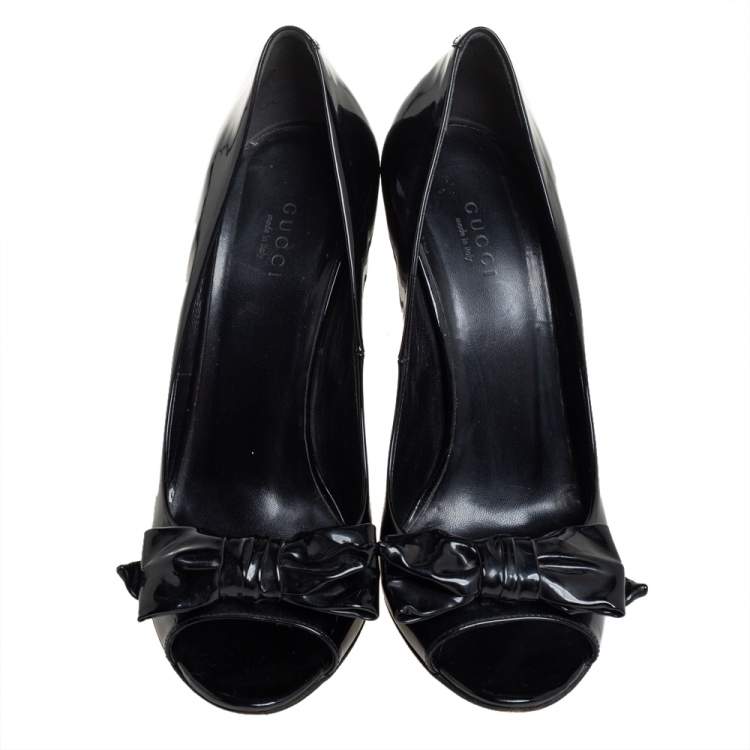Pre Owned Gucci Black Patent Leather Bow Peep Toe Pumps Size 39.5