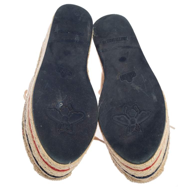 مملوكة مسبقًا Gucci Cream Canvas Platform Espadrille Lace Up Sneakers Size 39