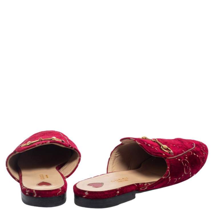 Pre Owned Gucci Red GG Velvet Princetown Mules Size 41.5