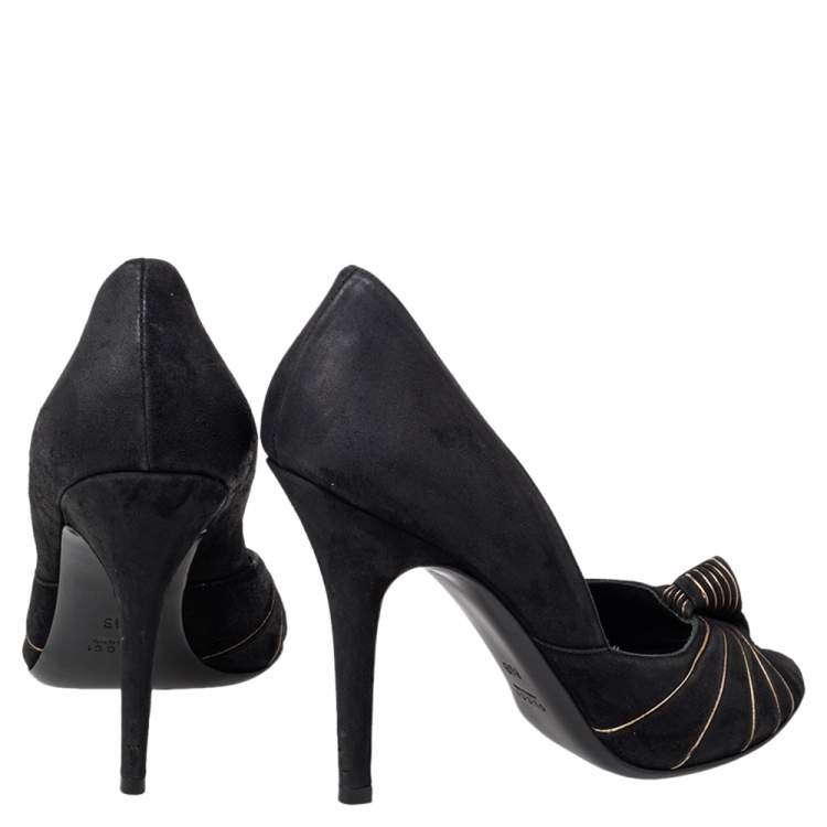 Pre Owned Gucci Black/Gold Suede Knotted Peep Toe Pumps Size 38.5