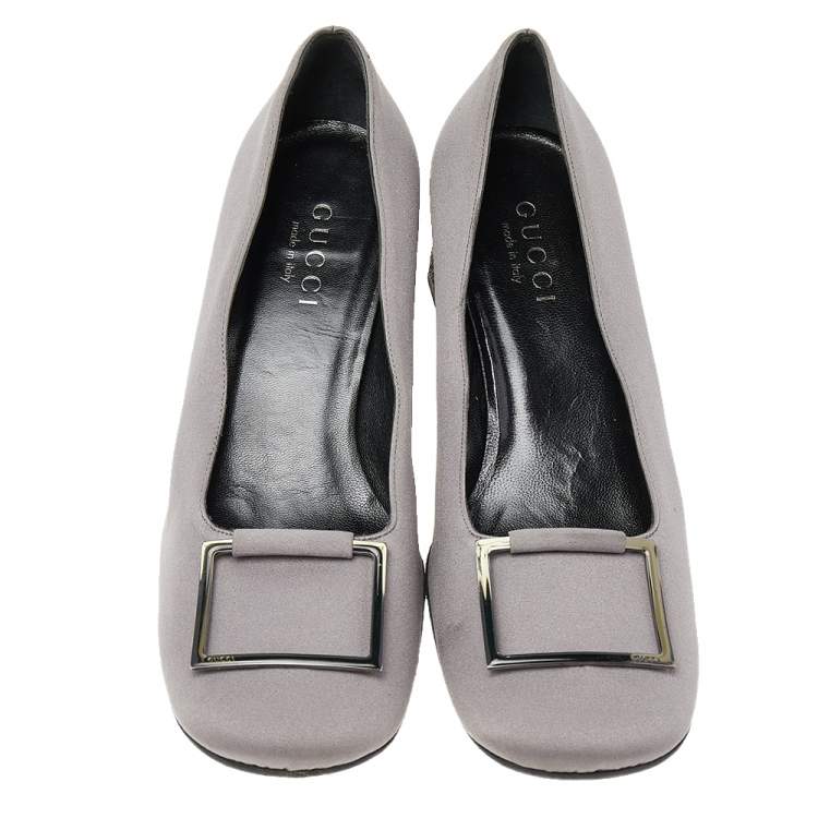 Pre Owned Gucci Grey Fabric Square Toe Metal Trim Block Heel Pumps Size 37.5