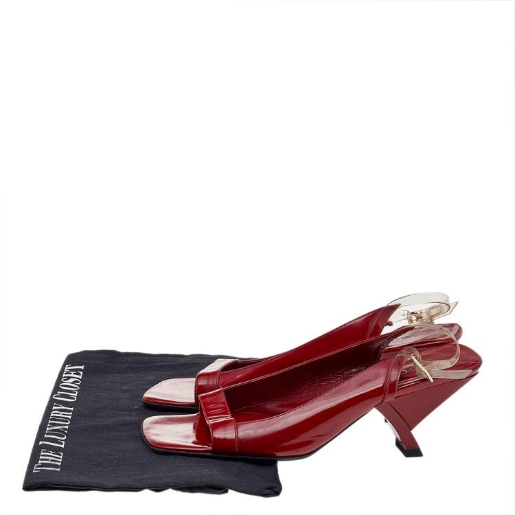 مملوكة مسبقًا Gucci Red Leather Open Toe Slingback Sandals Size 38.5