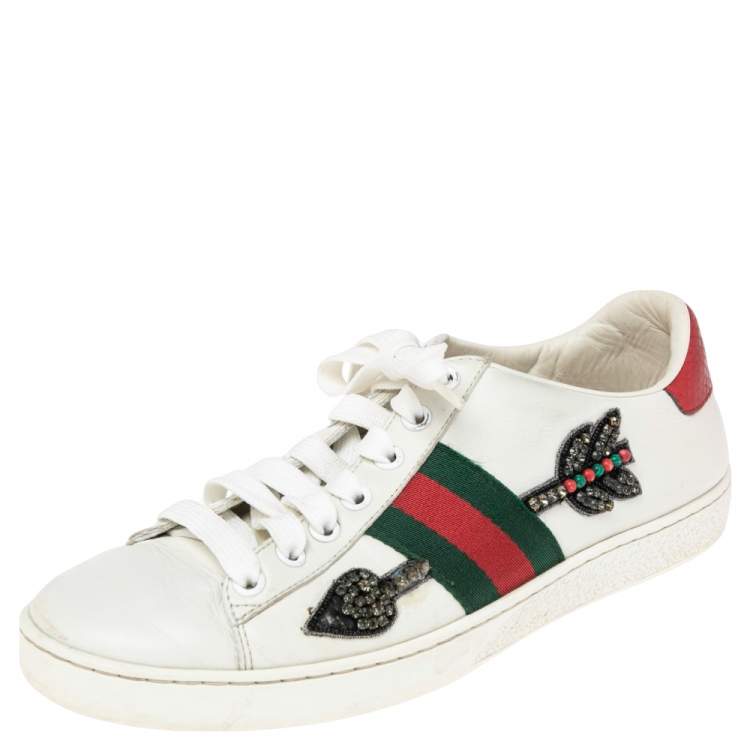 Gucci White Leather Ace Arrow Crystals Embellished Low Top Sneakers ...